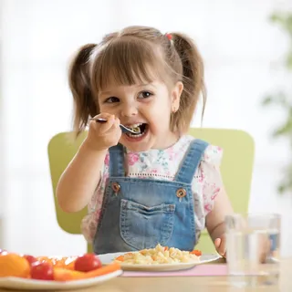 Silikon-Tischsets in Wolkenform für Kinder, 2er-Set