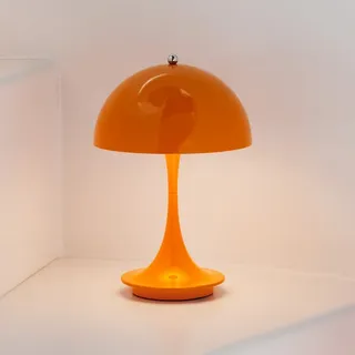 Louis Poulsen Panthella Portable V3 Opaque orange