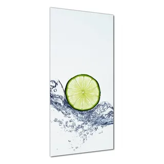 Wallario selbstklebende Duschrückwand 70 x 200 cm mit Motiv Limettenscheibe in spritzigem Wasser - Wandverkleidung mit Hochglanzlaminat in Glasoptik