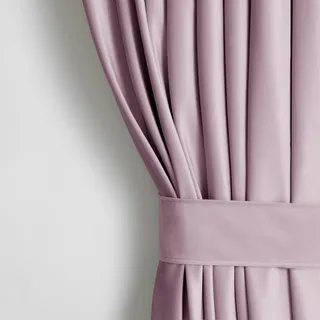 AmeliaHome Restilo Set Vorhang H 270 x B 140 cm mit Raffhalter 54 x 10 cm Velvet Optik Puderrosa 1 St. Ösenschal Samt Halbverdunkelungsvorhang Fensterdekoration Dekoschal Dekorvorhang