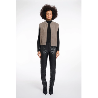Kurzweste RINO & PELLE "ELONA", Damen, Gr. M (38), grau (taupe), Bouclé, Obermaterial: 59% Polyamid, 26% Polyester, 15% Viskose, unifarben, regular fit taillenbedeckt, Westen Kurzweste, mit Bündchen