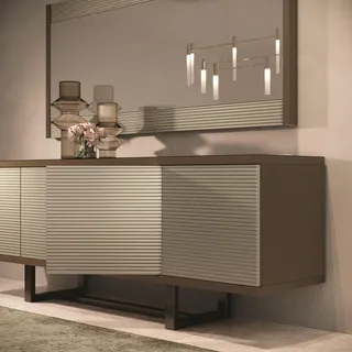 Sideboard aus Holz – Für schlichte Eleganz und funktionale Aufbewahrung. - Beige