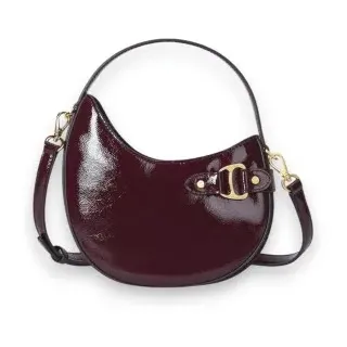 Lauren Ralph Lauren für Damen. 431P04070002 Tasha kleine Crossbody-Tasche aus bordeauxfarbenem Lackleder (OSFA), Lässig, Klassisch