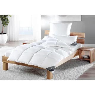 Daunenbettdecke + Kopfkissen HAEUSSLING "Kuscheltraum, Set: Bettdecke 135x200 & Kissen 80x80 cm & weiter Größen", weiß, B/L: 135cm x 200cm Anzahl Teile 1, B/L: 80cm x 80cm Anzahl Teile 1, Bezug: Baumwolle Füllung: Entendaune/-feder, extrawarm, Bettdecken Bezug: 100% Baumwolle. Kopfkissen Bezug: 100% Baumwolle. Bettdecken Füllung: 60% Entendaune, 40% Entenfeder. Kopfkissen Füllung: 85% Entenfeder, 15% Eiderdaune, Bettwaren-Sets, Daunenbettdecke + Kopfkissen, Hergestellt in Deutschland, Daunen der Klasse 1