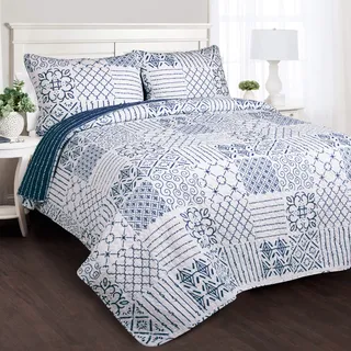 Lush Decor Monique 3 Piece Reversible Print Pattern Blue Quilt Set, King,, Blau