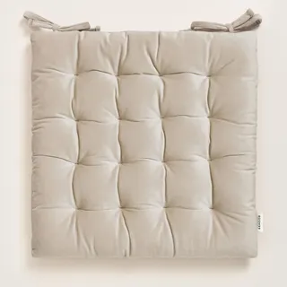 ROOM99 Nova Stuhlkisse 40 x 40 x 4,5cm Sitzkisse Sitzpolster mit bändern Zierkissen Stuhl Boden Bodenkissen Kissen Outdoor Indoor Wohnzimmer Velvet Samt Beige,1 Stück