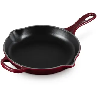 LE CREUSET Signature Gusseisen Brat- und Servierpfanne, Rund, Ø 23 cm, Für alle Herdarten inkl; induktion geeignet, 1,93 kg, Garnet, 20182239490422