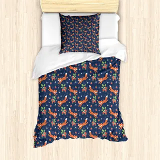 ABAKUHAUS Fuchs Bettbezug Set für Einzelbetten, Tier und Erdbeeren, Milbensicher Allergiker geeignet mit Kissenbezug, 135 cm x 200 cm - 80 x 80 cm, Dunkler Lavendel Multicolor - Violett