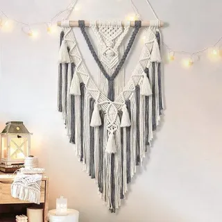 Unyqoos® Boho Makramee-Wandbehang – geometrischer, handgefertigter Baumwoll‐Wandteppich in Beige mit Quasten | Wanddeko für Schlafzimmer & Wohnzimmer