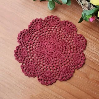 Blausky 2 Stück Runde Bestickte Tischmatte,Häkeldeckchen,Spitzendeckchen Tischset Kleine Häkeln Tischläufer Baumwolle Untersetzer,Tischdecken für Tassen Schalen Teller Vasen Antike,20 cm,Weinrot