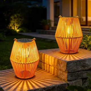 Ollny Solar Laternen für Außen, 2 Stück Solarlampen in Rattan Boho Stil Hängend/Stehend, IP44 Wasserdicht Genschenk für Mama Frauen, Solarleuchten für Garten, Balkon, Terrasse , Warmweißes Licht