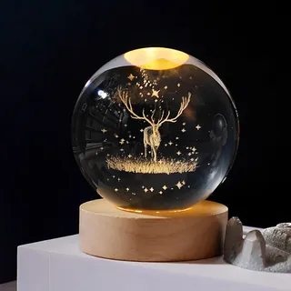 Weihnachtsdeko 3D Kristallkugel mit LED-Licht, Schneekugel Nachtlicht Weihnachten deko mit Holzsockel, USB Lasergeätzte Kugel Lampe, Weihnachts Glaskugel Deko für Zuhause Geschenk (F x 8 cm)