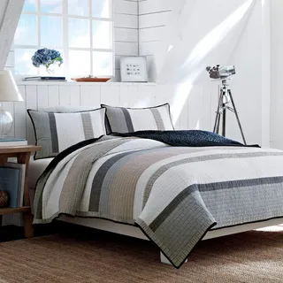 Nautica Home | Tideway Collection | 100% Cotton Reversible and Light-Weight Quilt Bedspread, Pre-Washed for Extra Comfort, Easy Care Machine Washable, King, Tan/Grey