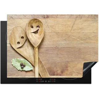 KitchenYeah© Herdabdeckplatte Einteilig Küche Herdabdeckung Induktionsfeld | 75x52 cm - Glaskeramikkochfeld Herdabdeckplatten Vinyl Matte Aufrollbar Holz - Löffel - Braun - Smiley