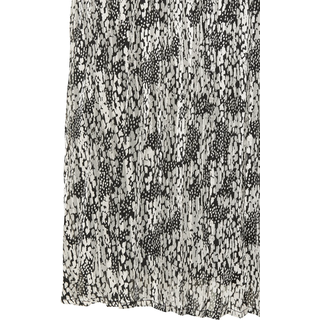 Plisseerock LASCANA "aus leichter Chiffonware mit Alloverdruck", Damen, Gr. 36, blau (schwarz, beige bedruckt), Chiffon, Obermaterial: 100% Polyester. Futter: 100% Polyester, bedruckt, figurumspielend ca. Mitte Wade, Röcke Plisseerock, sommerlicher Midirock, modischer Faltenrock, eleganter Sommerrock, Topseller