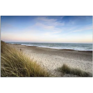 Wallario Outdoor-Poster für Garten oder Balkon, Motiv Strandspaziergang im Urlaub an der Ostsee, in ca. 61 x 91,50 cm - Blau