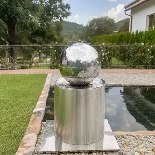 Köhko Kugelbrunnen Ø25cm mit LED auf zylindrischen Edelstahl Eimer H30cm