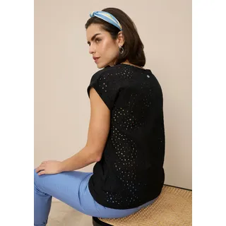 Spitzenshirt TAMARIS, Damen, Gr. 40, schwarz, Single Jersey, Obermaterial: 100% Baumwolle. Obermaterial Rückenteil: 100% Baumwolle, unifarben, lässig geschnitten hüftlang, Rundhals, angeschnitten Aufschlag, Shirts Spitzenshirt, mit Lochstickerei für ein luftig-leichtes Sommergefühl