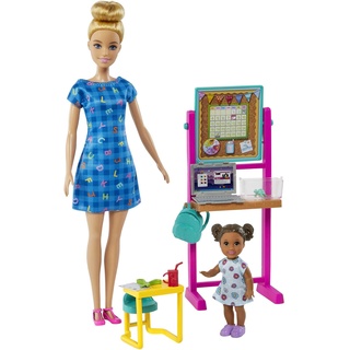 Barbie You Can Be Anything Serie, Kindergärtnerin, 1x Lehrer, 1x Schülerin, Lehrzubehör, Accessoires, Geschenk für Kinder, Spielzeug ab 3 Jahre, HCN19