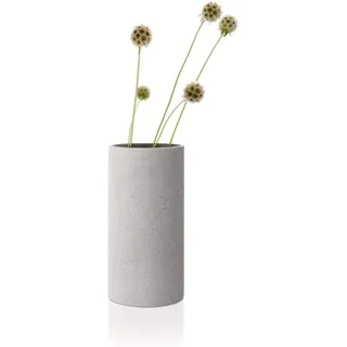 BLOMUS -COLUNA- Vase M aus Polystone, hellgrau, puristische Beton-Optik, dekorative Vase in moderner Optik, hohe Tischdeko, exklusives Wohnaccessoire (H / B / T: 24 x 12 x 12 cm, hellgrau, 65596)