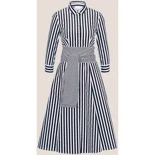 Sommerkleid MADELEINE "Kleid Gestreiftes Hemdblusenkleid mit Bindeschärpe", Damen, Gr. 48, N-Gr, blau (marine, weiß), Obermaterial: 91% Baumwolle CO. 9% Polyamid PA., Modern, normal, Kleider Sommerkleid