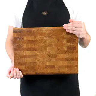 B4K® Schneidebrett aus Eiche Stirnholz 40 × 30 cm – Massiver Hackblock | Antibakterielles Hirnholzbrett mit Griffen & Silikonfüßen | Perfekt für Küche, Fleisch & BBQ
