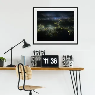 Bild QUEENCE "BLINDING LIGHTS", schwarz (farbe rahmen: schwarz, farbe bild(er): schwarz), B:70cm H:50cm, Acrylglas, Holz, Papier, Bilder, Bild, HD Premium Poster-Druck inkl. Holzrahmen