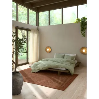 Karup Design Bettgestell »JAPAN BED, FSC®-zertifiziertem Massivholz Futonbett, excl. Matraze« Mit Lattenrost, zeitlos, bequem & in mehreren Farben und Größen erhältlich., braun