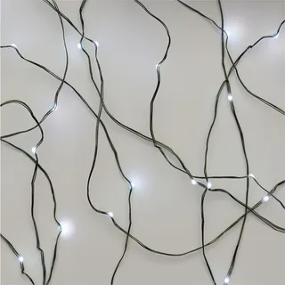 EMOS Nano-Lichterkette kaltweiß für Innen und Außen (IP44), 15m lange LED-Weihnachtslichterkette NANO für Partys, Weihnachten, 6 Stunden Timer Funktion, Netzteil und Transformator, grünes Kabel