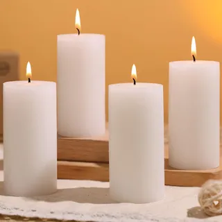 4 Säulenkerzen, Unparfümierte Weiße Tischkerzen - 2x4 Zoll Säulenkerzen, Brenndauer bis zu 30 Stunden, Hochwertiges Paraffin mit Baumwolldocht für Kirche, Zuhause, Hochzeit, Partydekoration