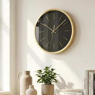 MIJOMA Wanduhr Ø 25 cm – leise Quarzuhr mit Aluminium-Rahmen in Gold – Moderne Wanduhr ohne Ticken für Wohnzimmer Küche Büro – skandinavisches Design (Schwarzes Zifferblatt)
