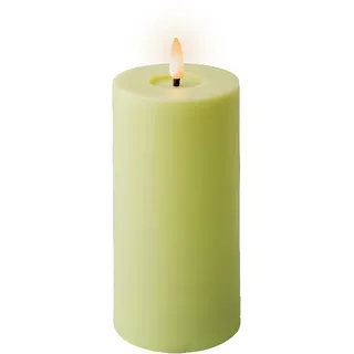 Lumineo LED Kerze mit Timer Outdoor 7x17cm Kunststoff - für Innen & Außen - flackernde Flamme Effekt - Outdoorkerze batteriebetrieben - Dekokerze Stumpenkerze Hellgrün Warmweiß