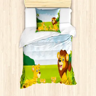 ABAKUHAUS Kindergarten Mantele, Lion Familie im Wald, Milbensicher Allergiker geeignet mit Kissenbezügen, 135 cm x 200 cm - 80 x 80 cm, Grün Hellblau Gelb - Grün