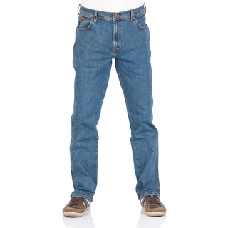 Wrangler Texas Stretch Regular Fit in Stonewash-W38 / L30