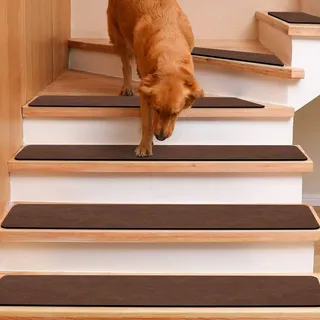 GOYLSER Treppenstufen Matten Stufenmatten Anti-Rutsch Treppenmatten Selbstklebend Treppenteppich Rechteckig Rutschschutz Stufenteppich Treppenvorleger für Kinder Haustiere Tiefbraun (76x20cm 15 Stück)