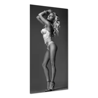 Wallario selbstklebende Duschrückwand 80 x 200 cm mit Motiv Sexy Beine - Blondine mit langen Beinen in Unterwäsche - Wandverkleidung mit Hochglanzlaminat in Glasoptik