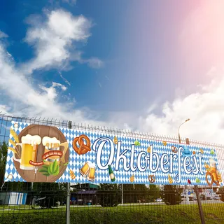 Oktoberfest Deko, Bayern Party Banner 300x50cm, Bayrische Deko für Bierzelt und Outdoor Party, Langlebiges Polyester Material für Festliche Atmosphäre