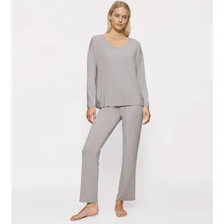 Pyjama TRIUMPH "Timeless Sensuality PK LSL", Damen, Gr. 38, grau (silent grau), Single Jersey, 94% Modal, 6% Elasthan, unifarben, normal normal, V-Ausschnitt, Homewear-Sets Pyjama, atumgsaktiv und weich
