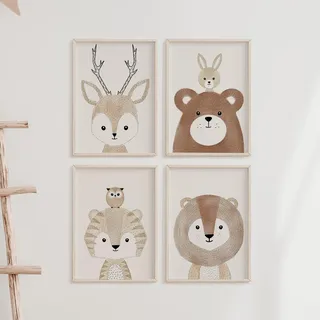 MeinBaby123® Bilder Kinderzimmer | 4er Set DIN A4 Poster Set | Wandbilder | Kinderzimmer Poster | Deko Bilder Mädchen und Jungen | Babyzimmer Deko (vier Freunde)