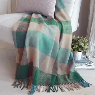 Linen & Cotton Flauschige Weiche Warme Decke Wolldecke Bunt Kariert Bolivia -100% Reine Neuseeland Wolle, Beige Creme Grün Blau (130 x 170 cm) Schurwolldecke Wohndecke Kuscheldecke Sofadecke Lammwolle