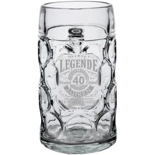 LUXENTU Maßkrug mit Gravur, Legende seit 40 Jahren, 1,0 l | Personalisiertes Bierglas mit Jubiläum & besondere Anlässe, Henkelkrug mit Lasergravur-Veredelung, geeicht, Spülmaschinenfest