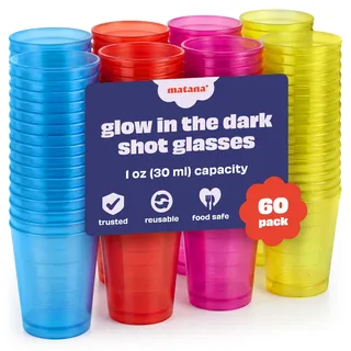 MATANA 60 bunte Shotgläser Plastik, Schnapsgläser (3cl) - Neon Becher Schwarzlicht - Shot- und Schnapsbecher, Plastik Pinnchen - Party Zubehör - Stabil & Mehrweg