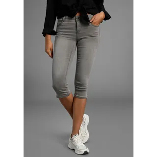 Caprijeans ARIZONA "Ultra-Stretch", Damen, Gr. 34, N-Gr, grau (grau used), Denim/Jeans, Obermaterial: 74% Baumwolle, 24% Polyester, 2% Elasthan, Basic, skinny fit 3/4-Länge, Jeans Caprijeans, extra-enger Schnitt, modischer Beinabschluss mit Schlitz