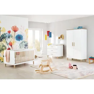 Pinolino Pinolino® Babyzimmer-Komplettset »Lumi«, (Set, 3 tlg., Kinderbett, Schrank, Wickelkommode), breit; mit Kinderbett, 2-trg. Schrank und Wickelkommode, weiß