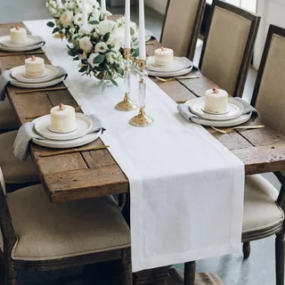 Solino Home Mittelschwerer Leinen Tischläufer,100% Reines Leinen Stoff Tischläufer 14x108 Zoll,Weißer Tischläufer für Thanksgiving, Weihnachten, Urlaub, Winter,Handgefertigt aus europäischem Flachs