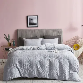 Freyamy Seersucker Bettwäsche 200x200cm 3teilig Hellgrau Geprägt Streifen Strukturiert Bettwaren-Sets Uni Gebürstet Microfaser ettbezug mit Reißverschluss und 2 Kissenbezug 80x80cm