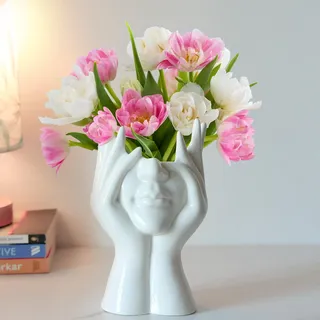 Winter Shore Vase Gesicht aus Keramik - Dekorative Weiße Vase für Frische Blumen, Künstliches Pampasgras & Blumensträuße - Blumenvase Modern - Ästhetisches Vasen Deko Geschenk - 18 cm x 9 cm (H x B)
