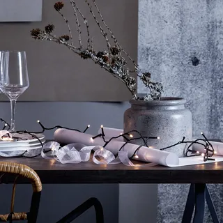 LED Lichterkette - 10 kaltweiße LED - Batteriebetrieb - L: 1,5m - für Innen - schwarzes Kabel - Bunt