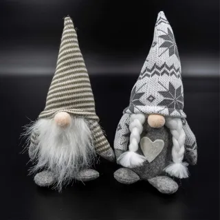 Spetebo Wichtel im 2er Set - 25 cm - Deko sitzend | Weihnachtswichtel Zwerg Kantenhocker Paar Pärchen Dekowichtel Stoffwichtel Plüschwichtel Zwergenpaar Winterdeko