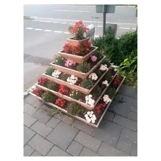 Pflanzpyramide Kräuterbeet Hochbeet 120x120x90cm aus Sibirischer Lärche